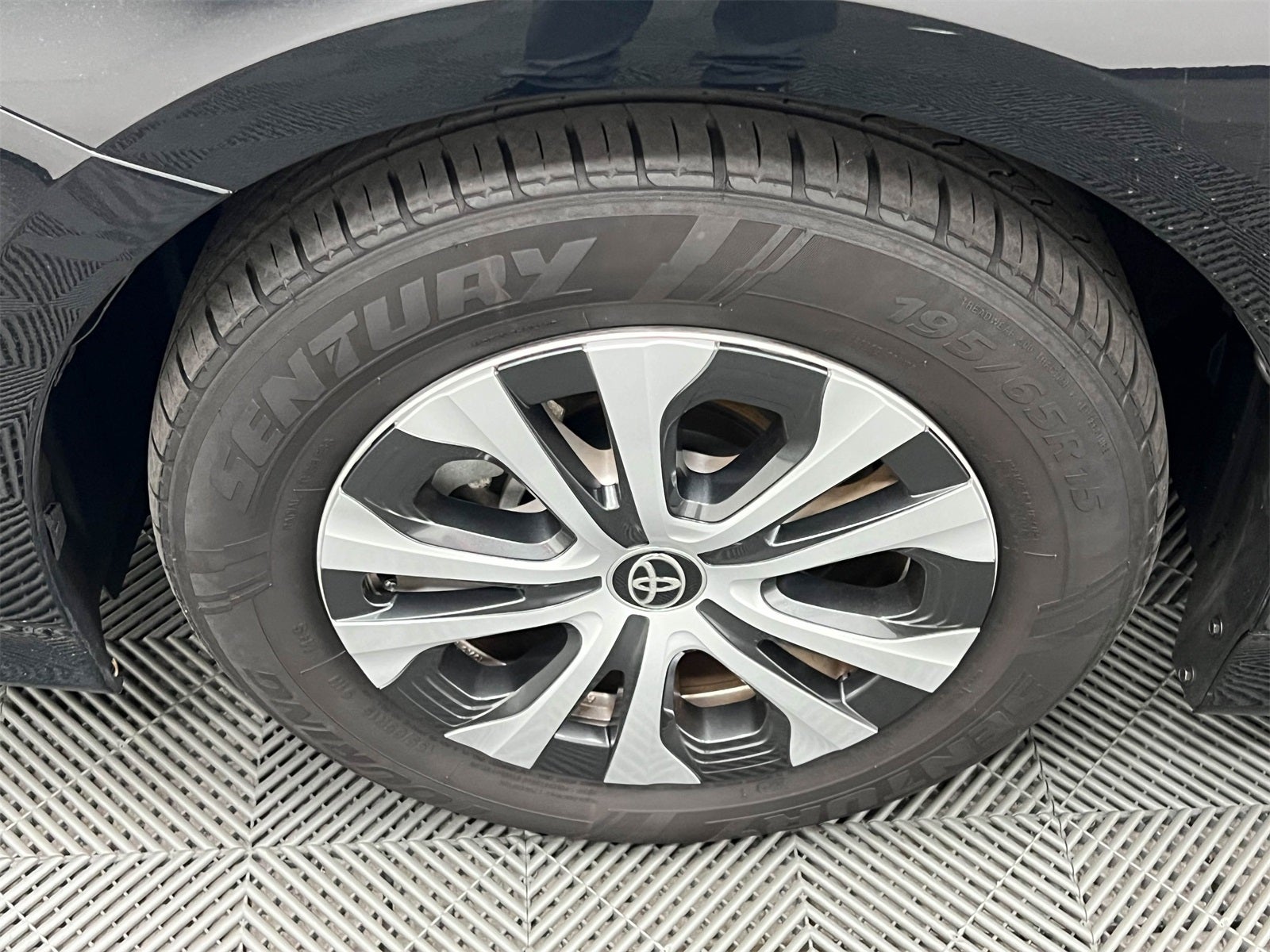 2022 Toyota Prius Prime LE