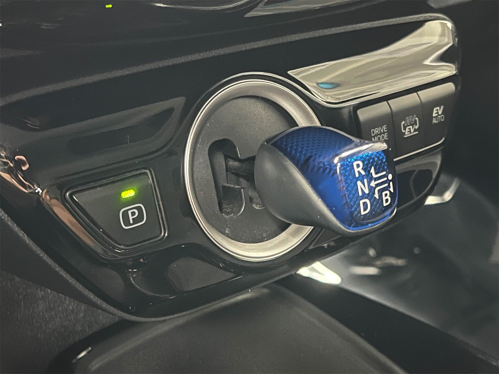 2021 Toyota Prius Prime LE