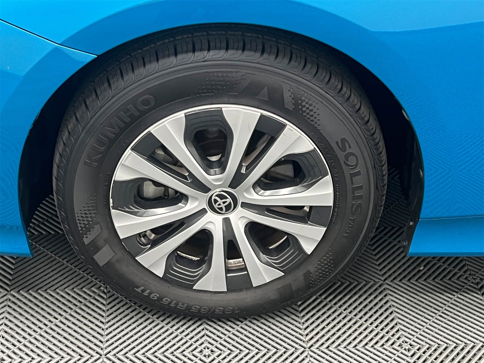 2021 Toyota Prius Prime LE