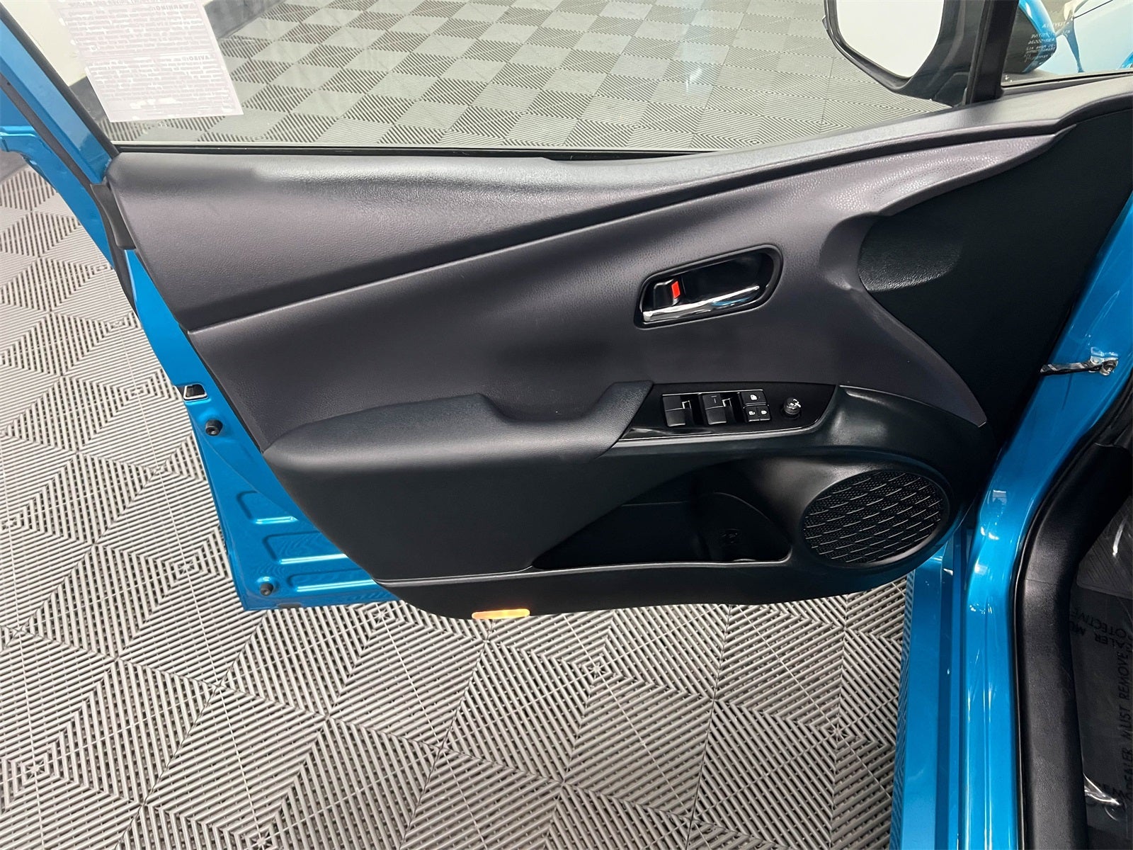 2021 Toyota Prius Prime LE