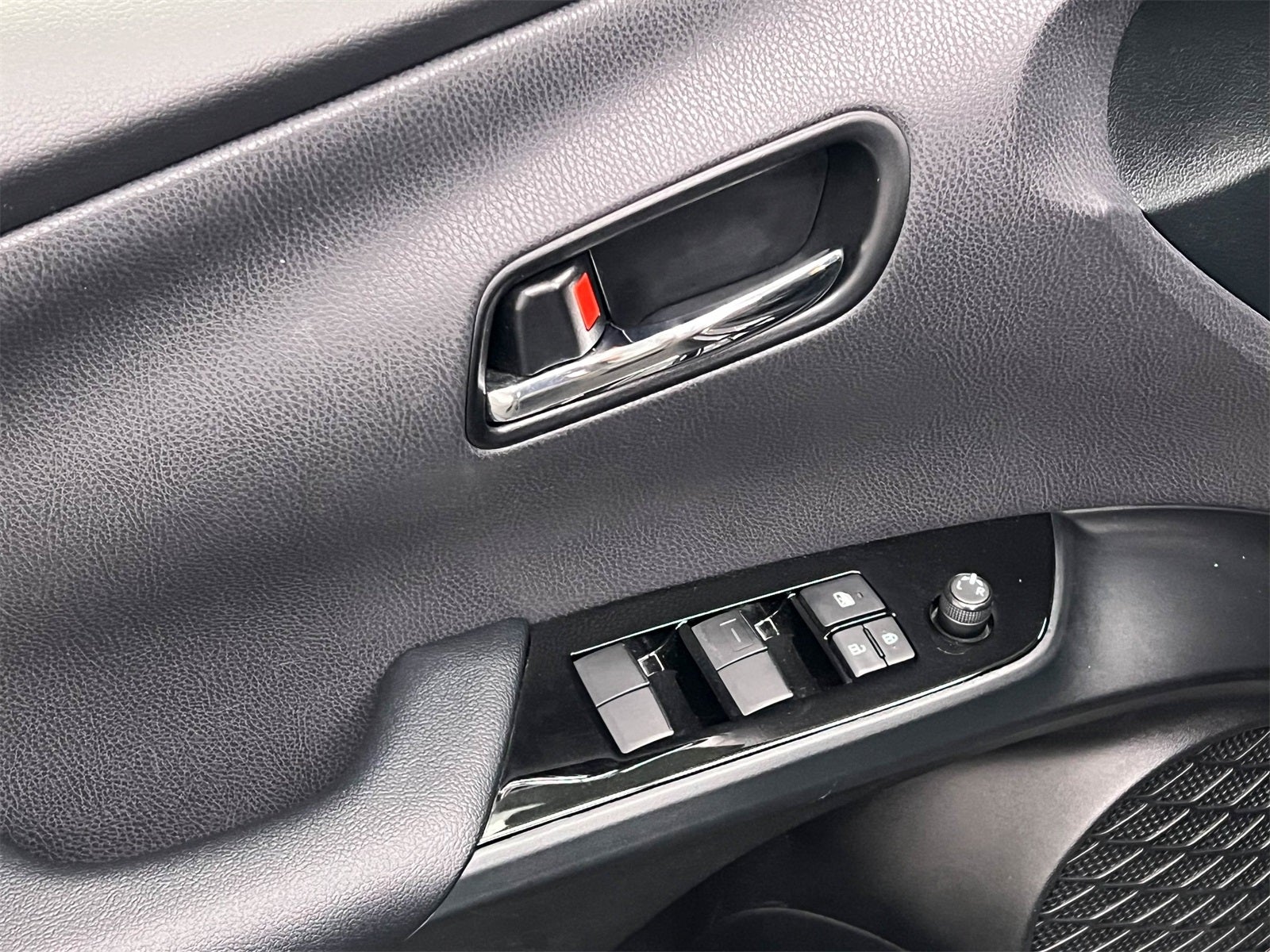 2022 Toyota Prius XLE