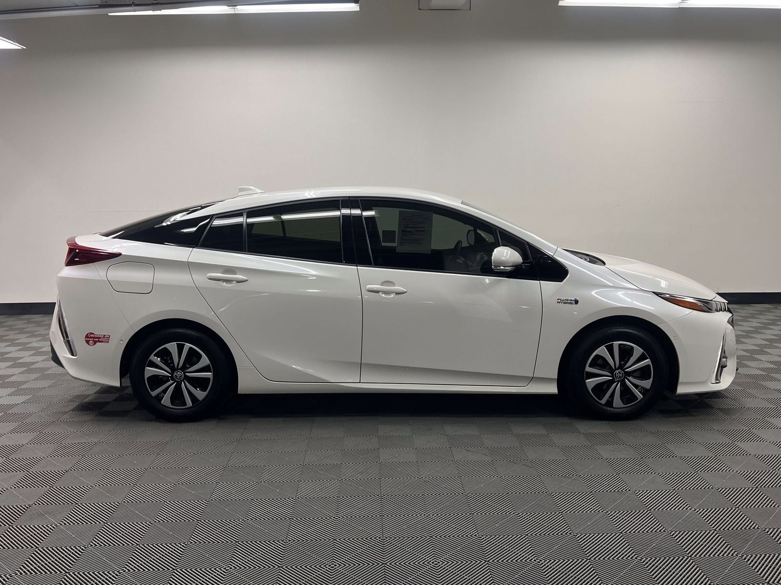 2017 Toyota Prius Prime Advanced