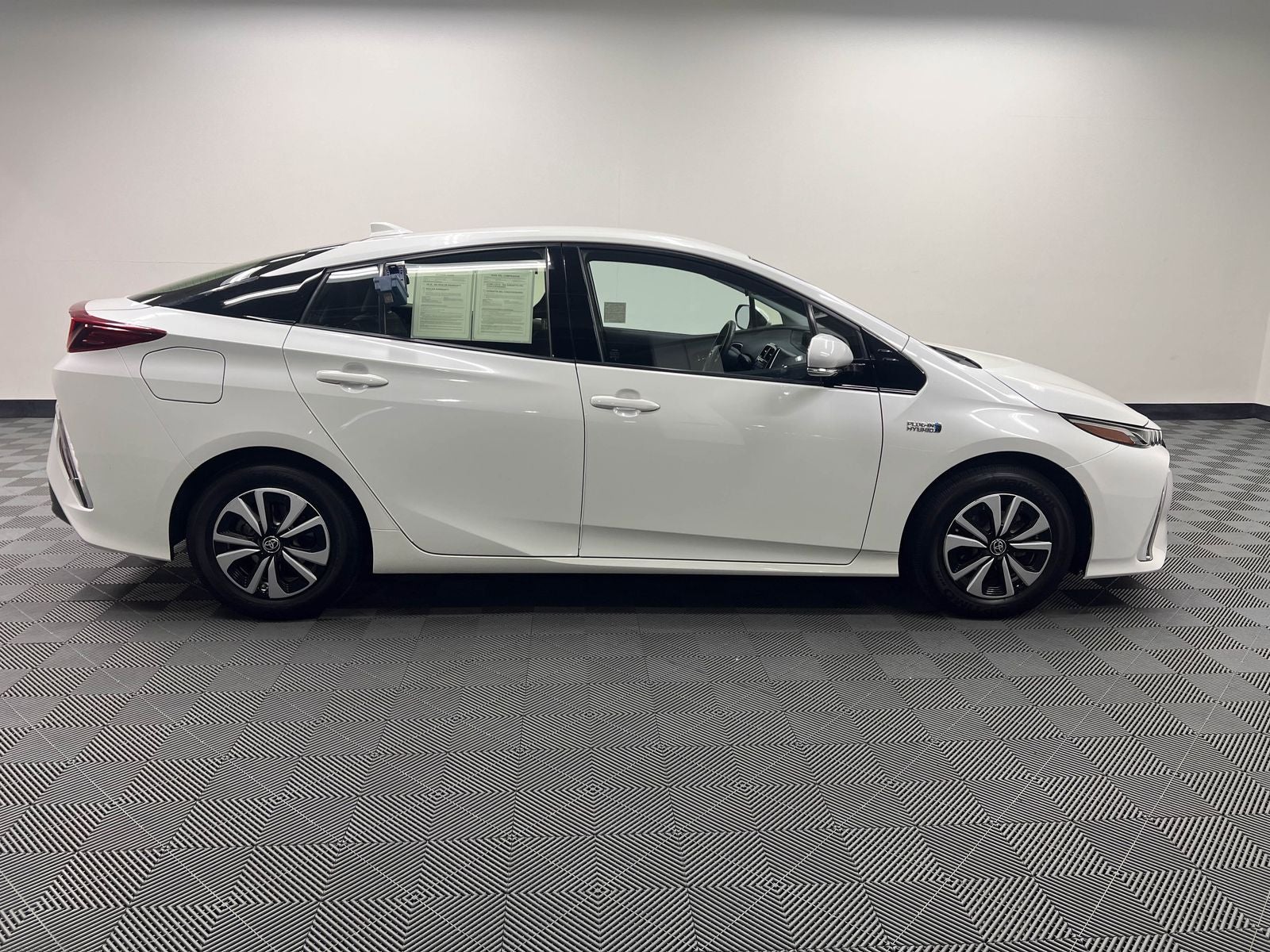 2017 Toyota Prius Prime Plus
