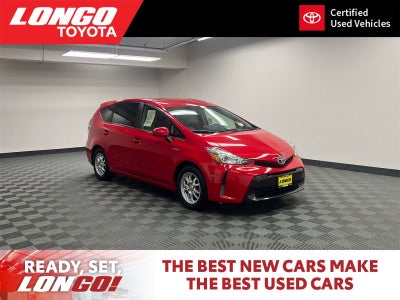 2017 Toyota Prius v Four