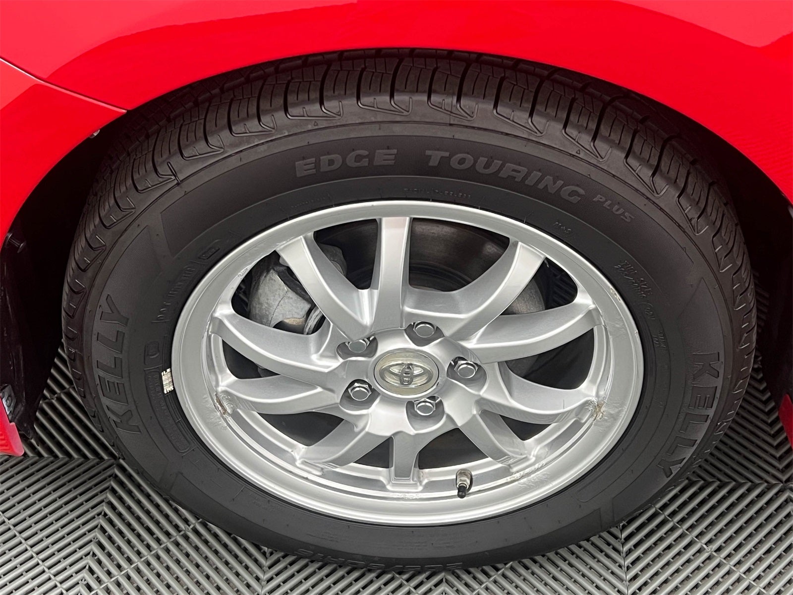 2017 Toyota Prius v Four