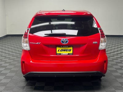 2017 Toyota Prius v Four