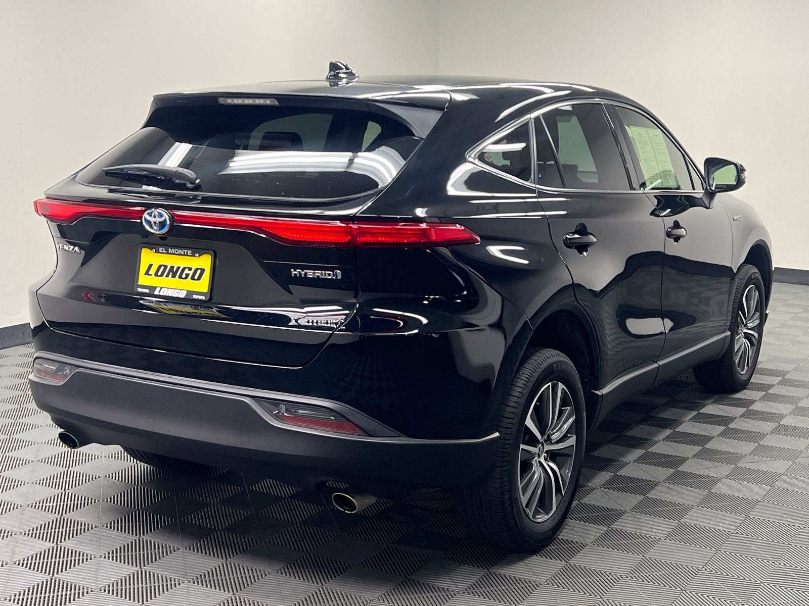 2021 Toyota Venza LE