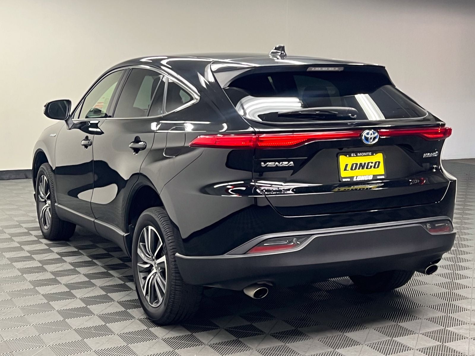 2021 Toyota Venza LE