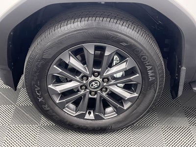 2025 Toyota Land Cruiser Base