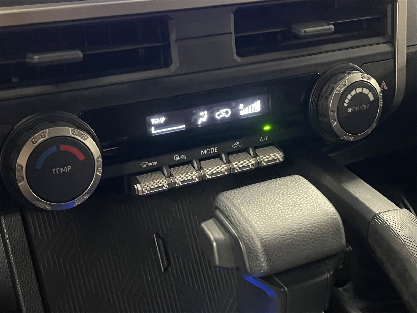 2025 Toyota 4Runner SR5 4WD