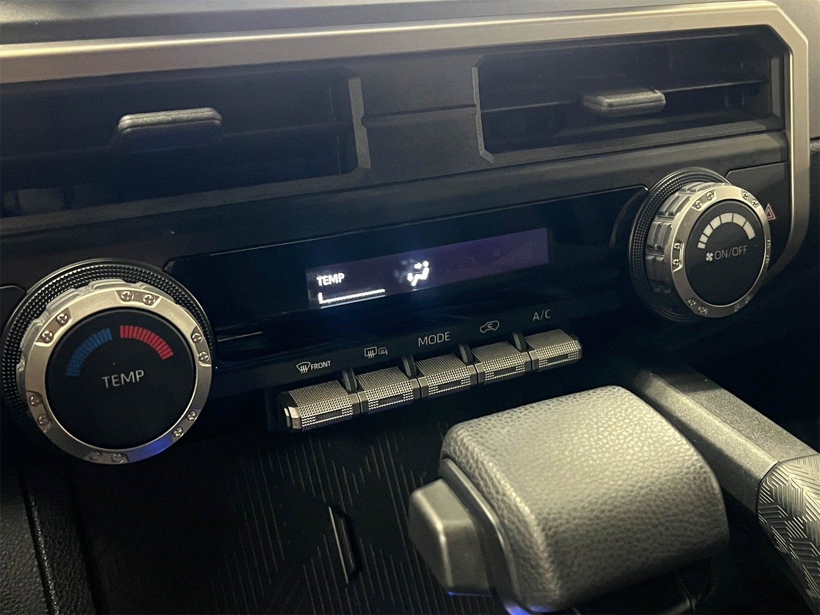 2025 Toyota 4Runner SR5 4WD