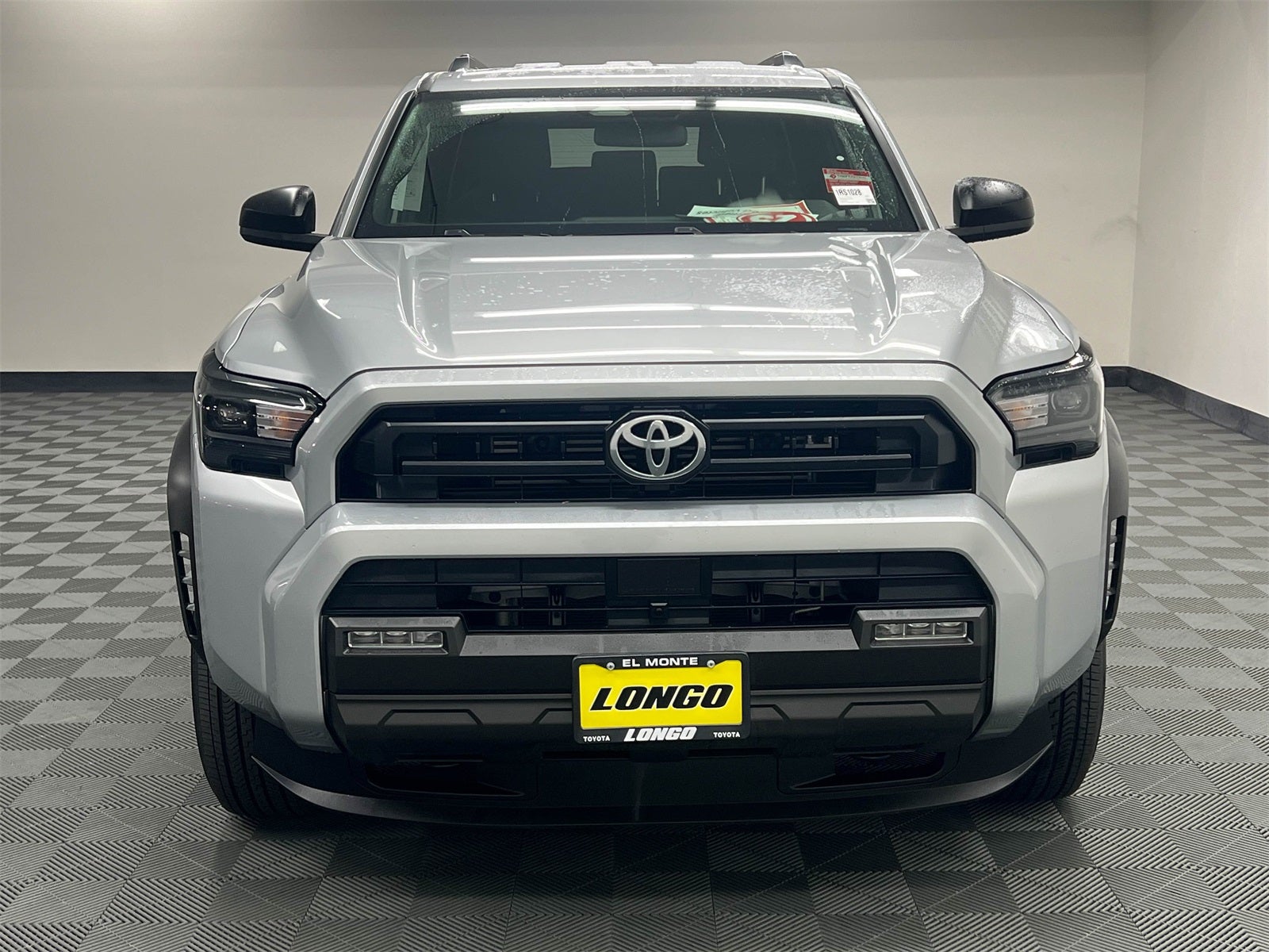 2025 Toyota 4Runner SR5 4WD