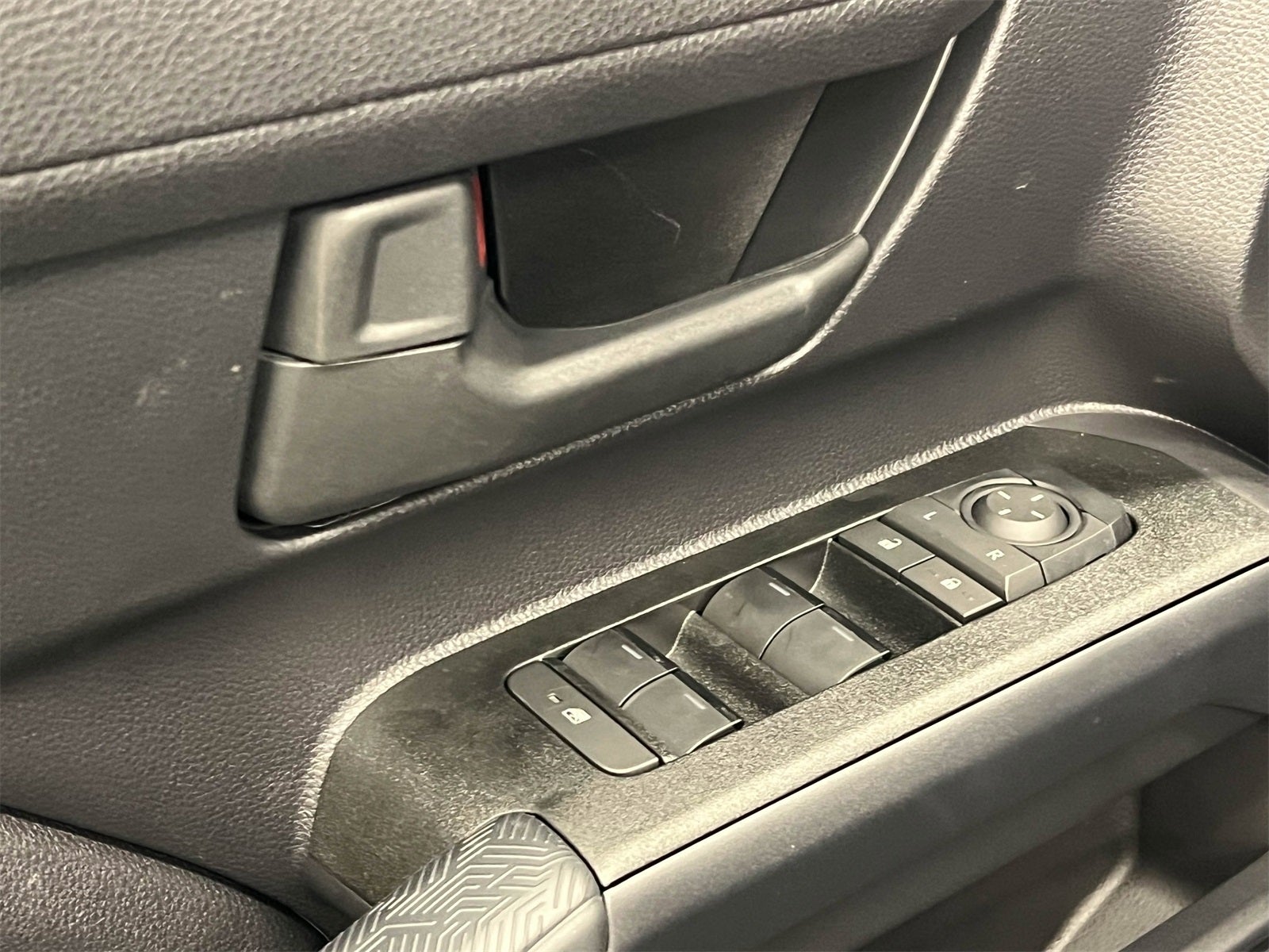 2025 Toyota 4Runner SR5 4WD