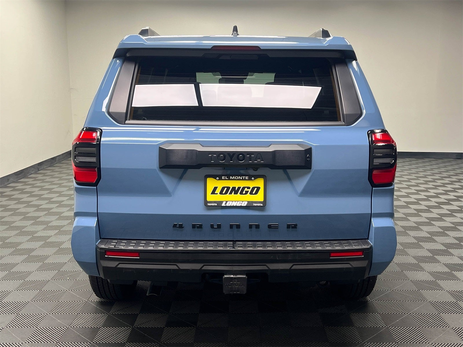 2025 Toyota 4Runner SR5 4WD