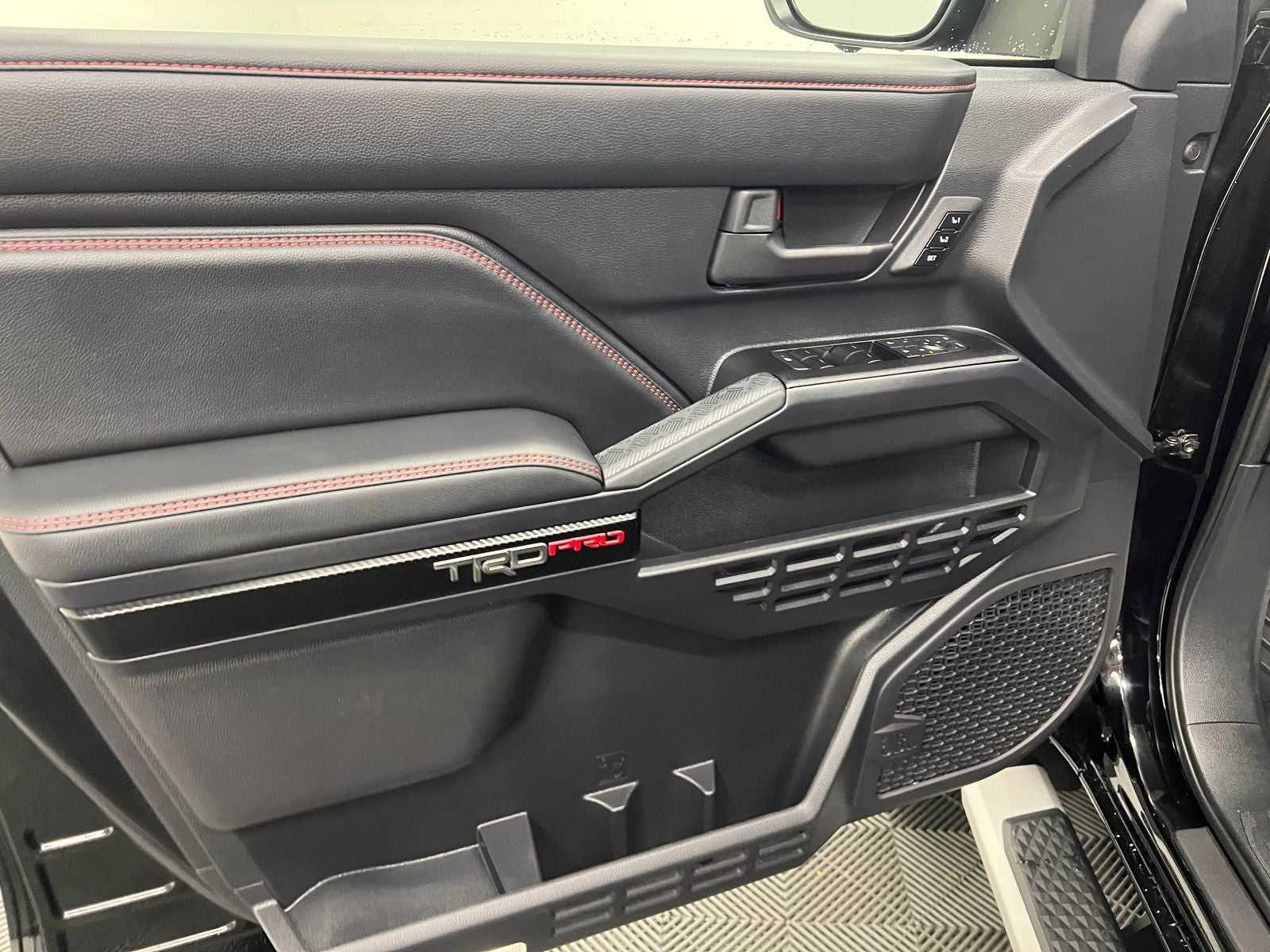 2025 Toyota 4Runner i-FORCE MAX Hybrid TRD Pro