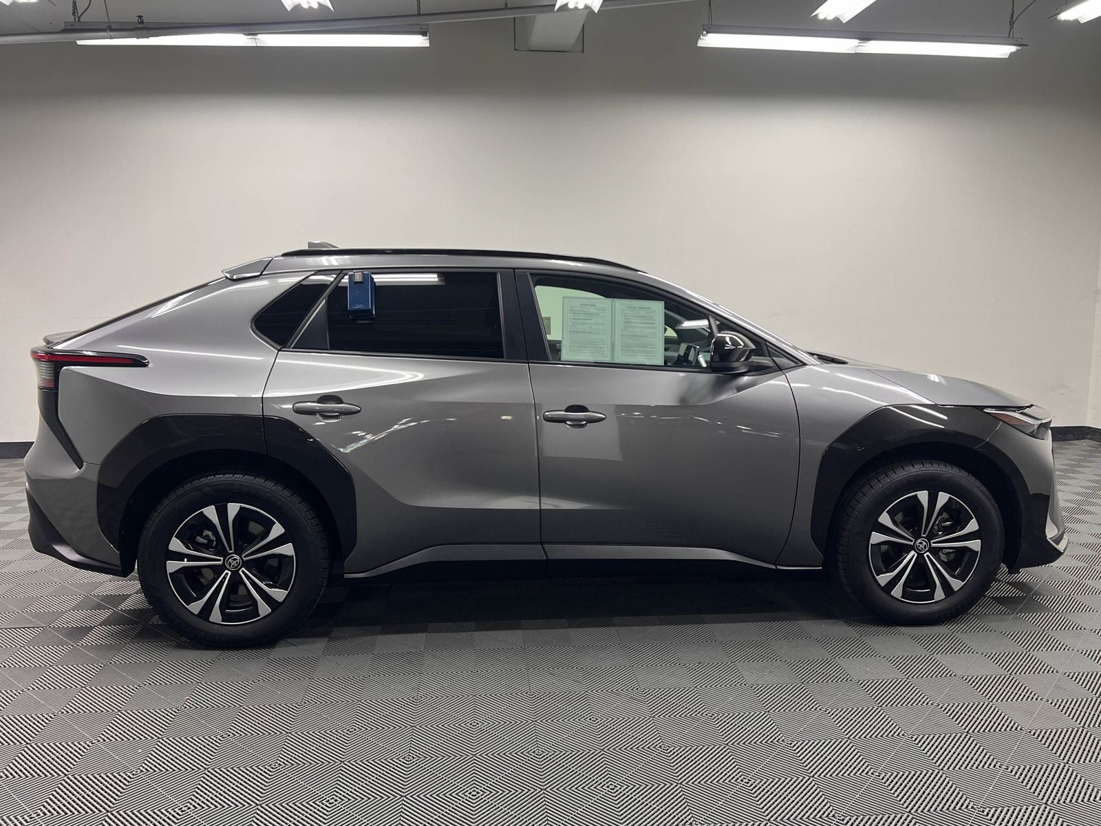 2023 Toyota bZ4X XLE