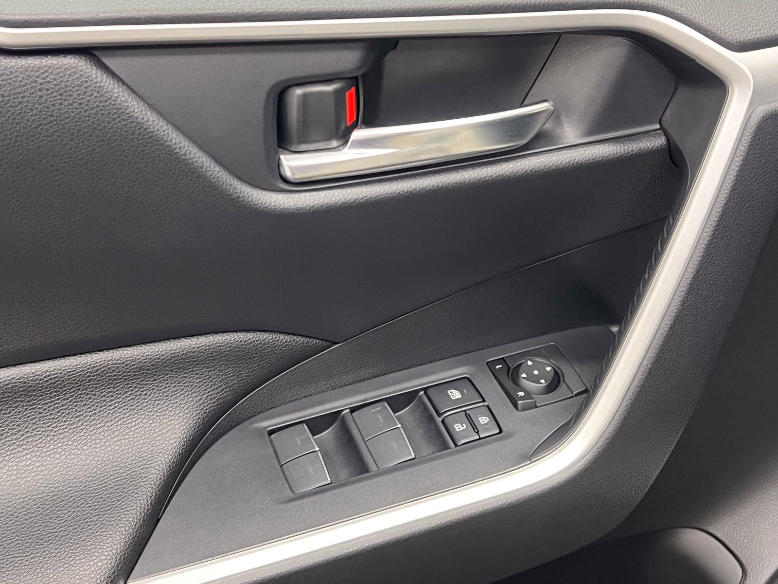 2023 Toyota RAV4 Prime SE