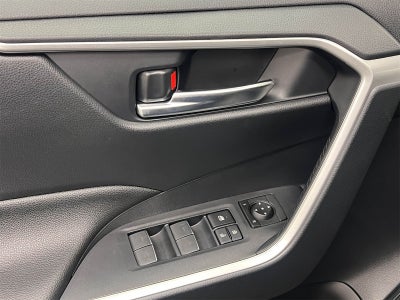 2025 Toyota RAV4 Plug-In Hybrid SE