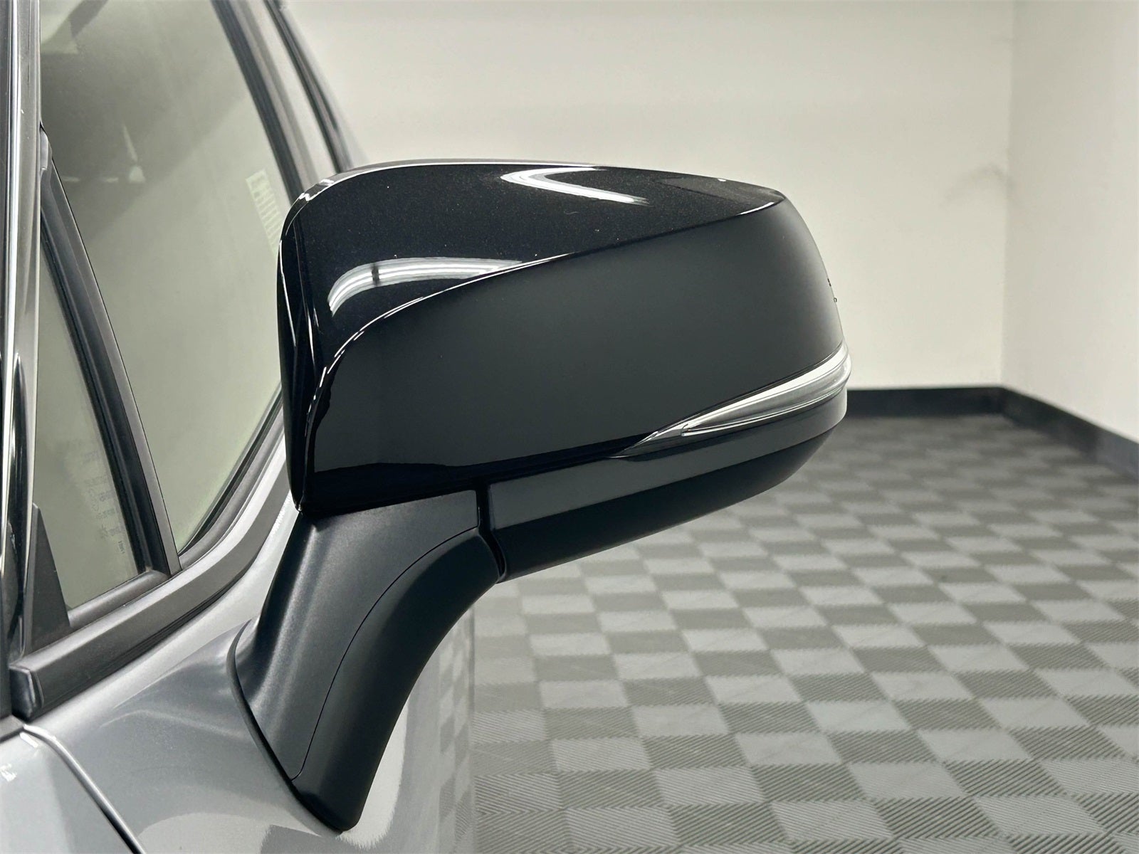 2025 Toyota RAV4 Hybrid XSE