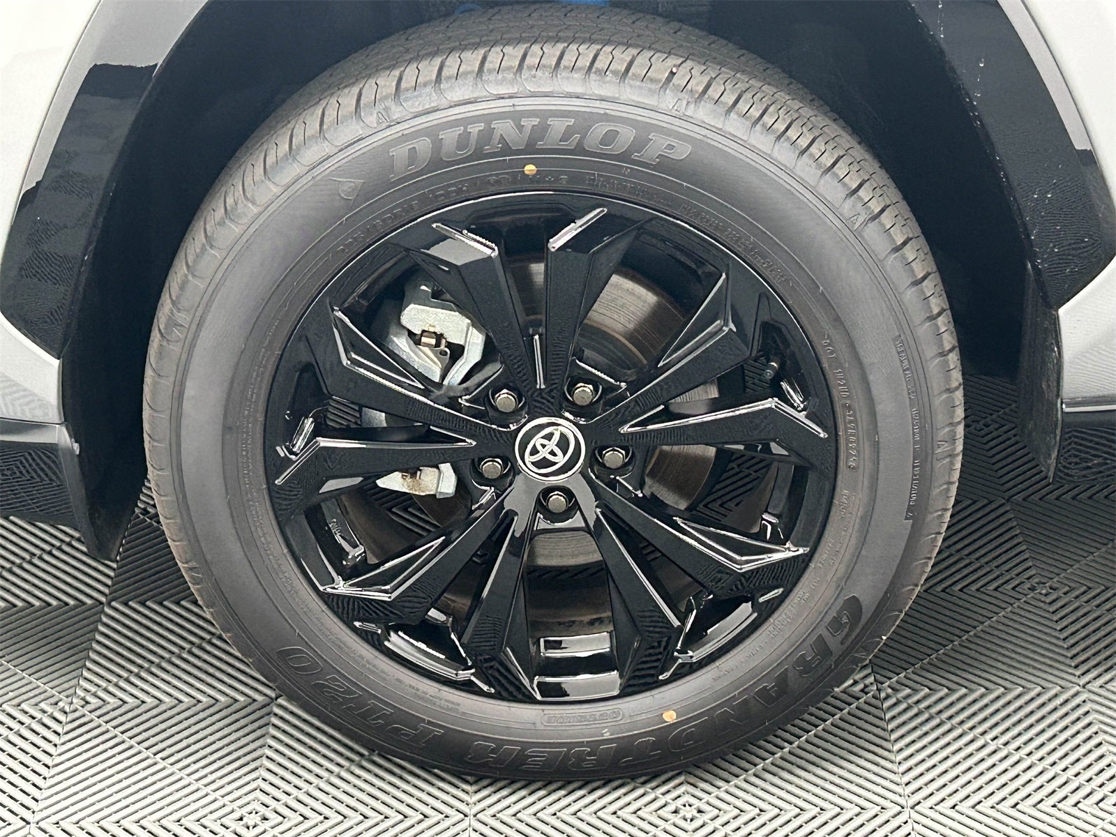 2025 Toyota RAV4 Hybrid XSE