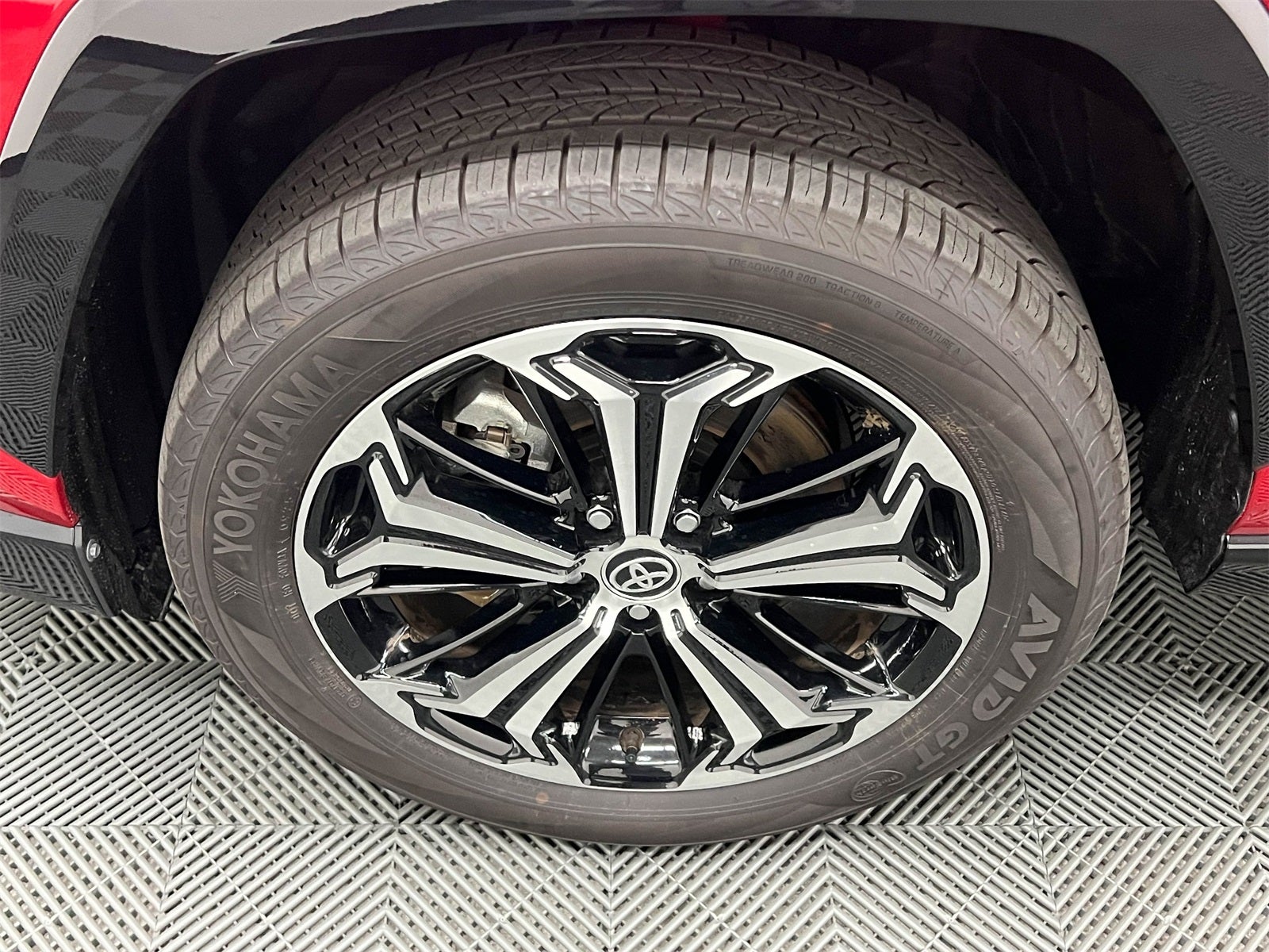 2025 Toyota RAV4 Plug-In Hybrid XSE