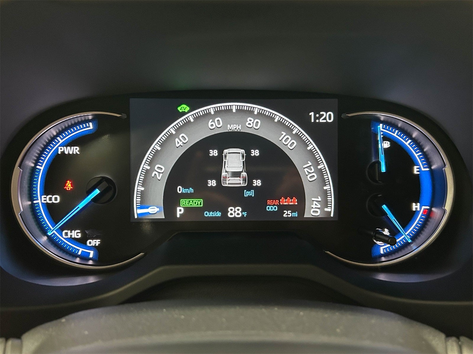 2025 Toyota RAV4 Hybrid LE