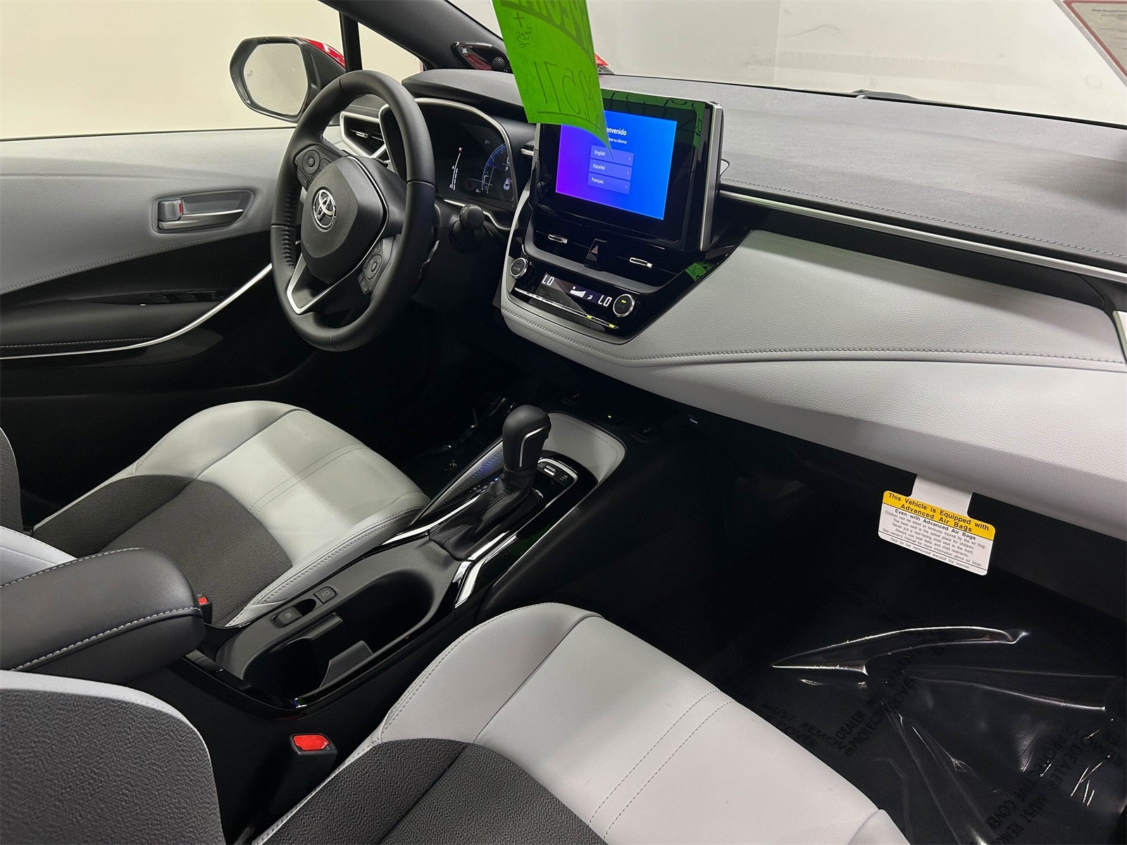 2025 Toyota Corolla Hatchback XSE