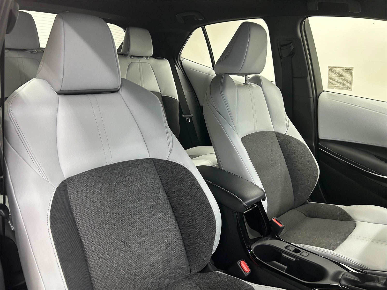 2025 Toyota Corolla Hatchback XSE