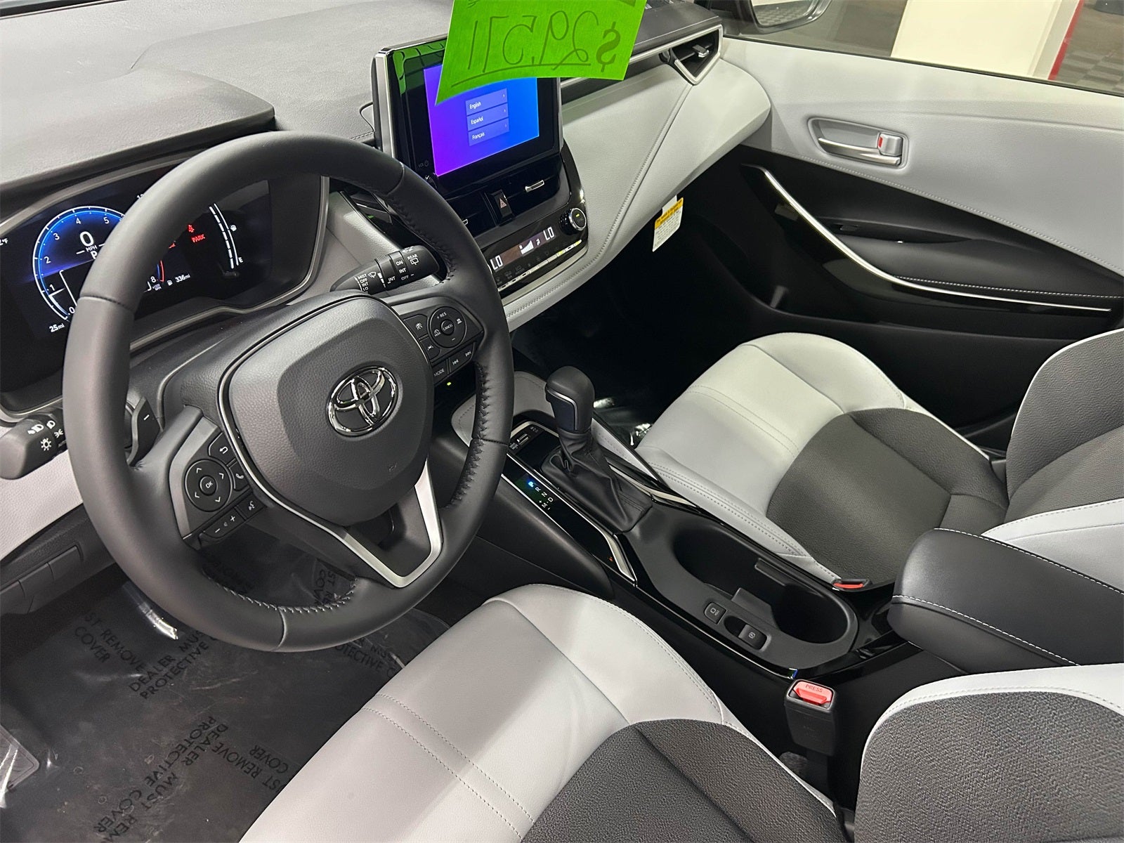 2025 Toyota Corolla Hatchback XSE