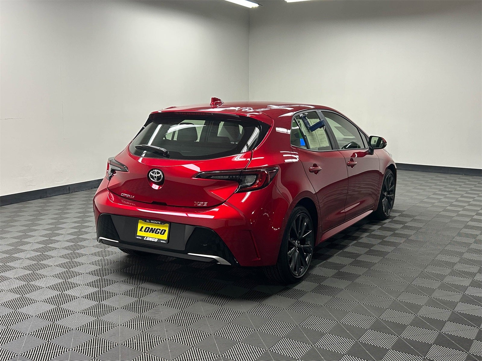 2025 Toyota Corolla Hatchback XSE