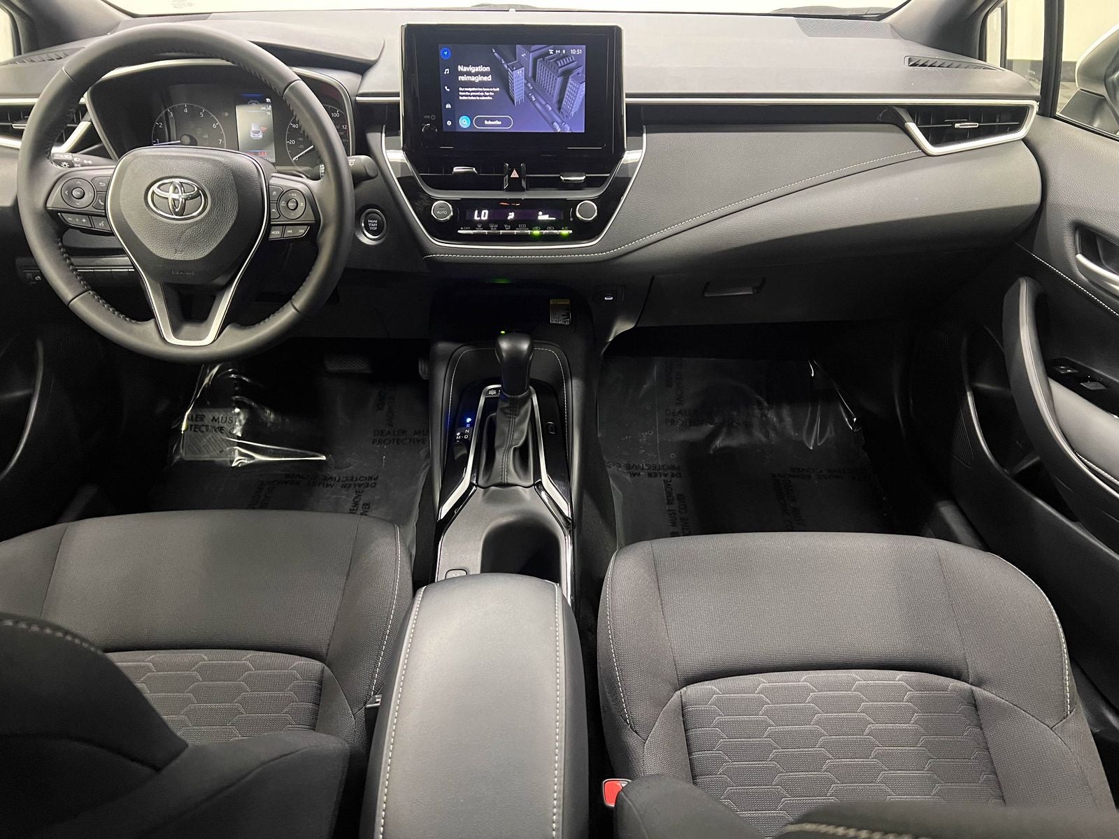 2024 Toyota Corolla Hatchback SE