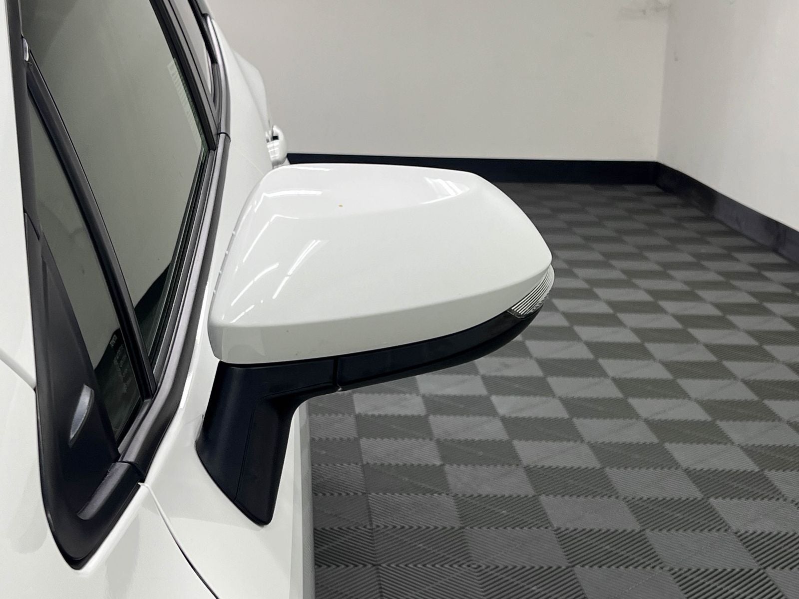 2024 Toyota Corolla Hatchback SE