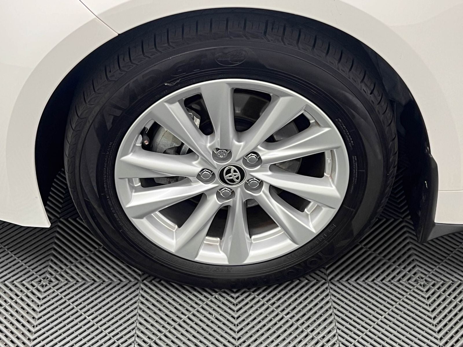 2024 Toyota Corolla Hatchback SE