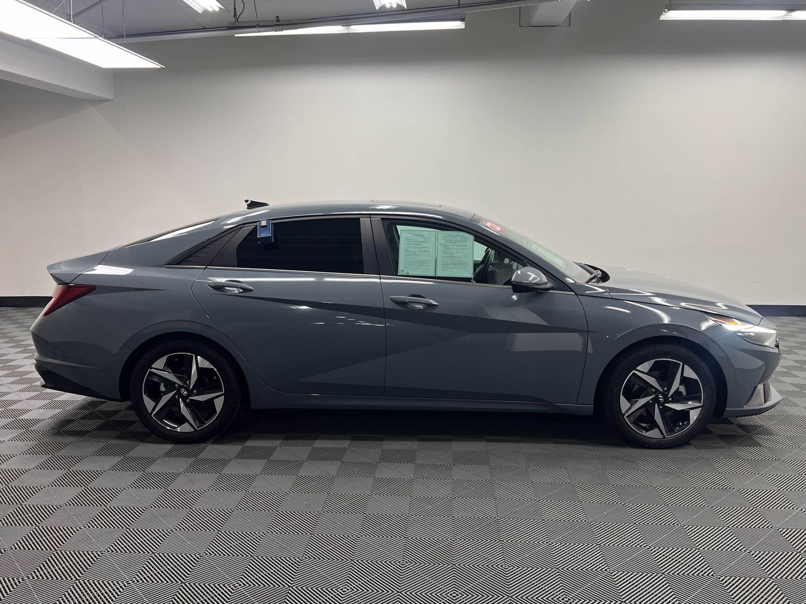2023 Hyundai Elantra Hybrid Limited