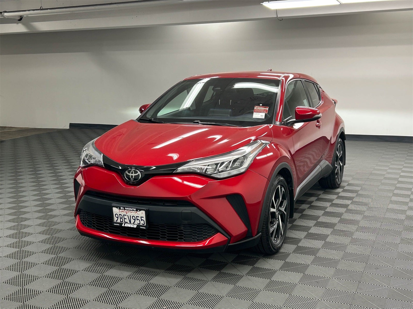 2022 Toyota C-HR XLE