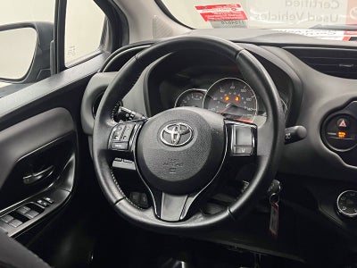 2017 Toyota Yaris SE