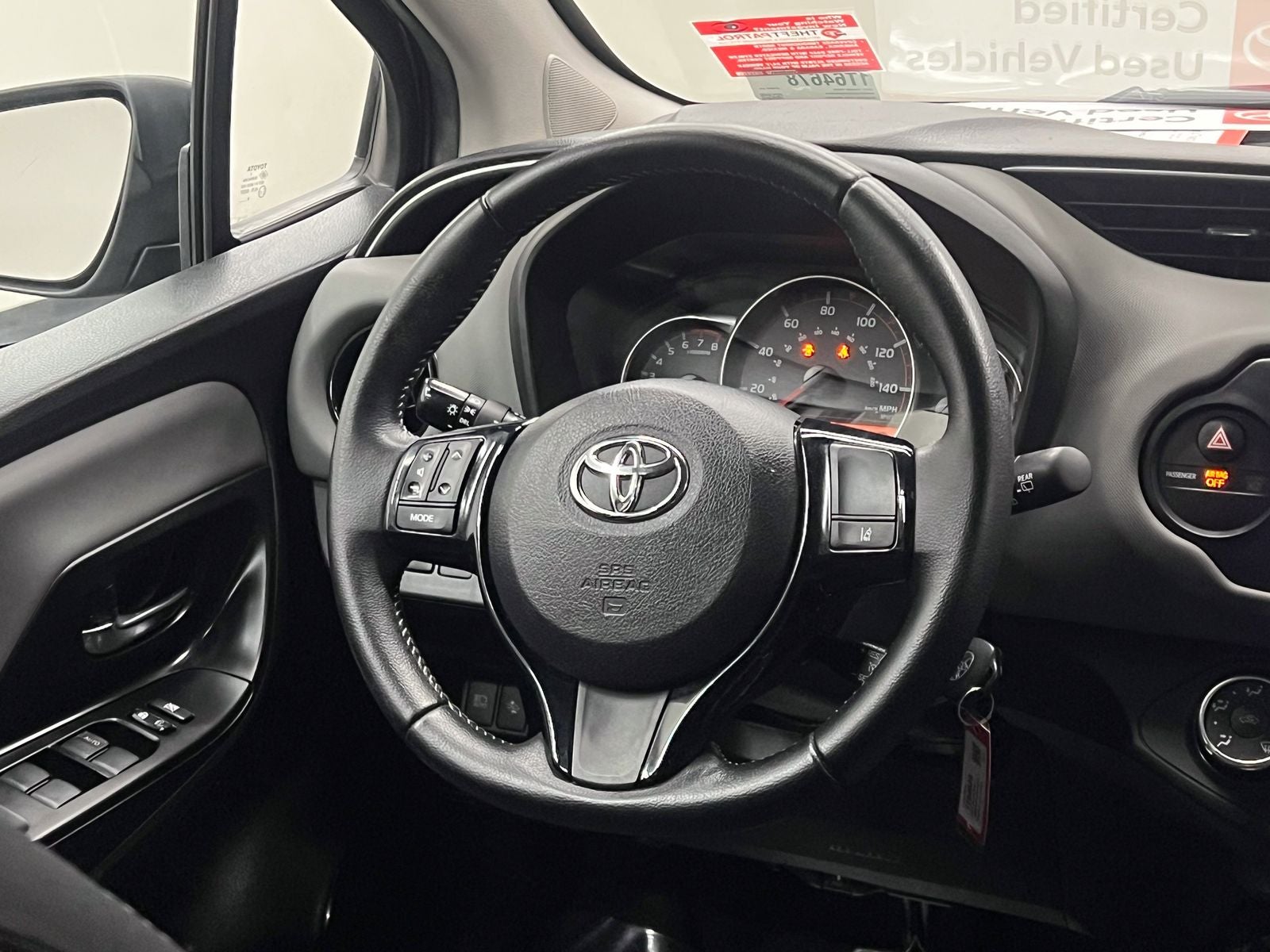 2017 Toyota Yaris SE