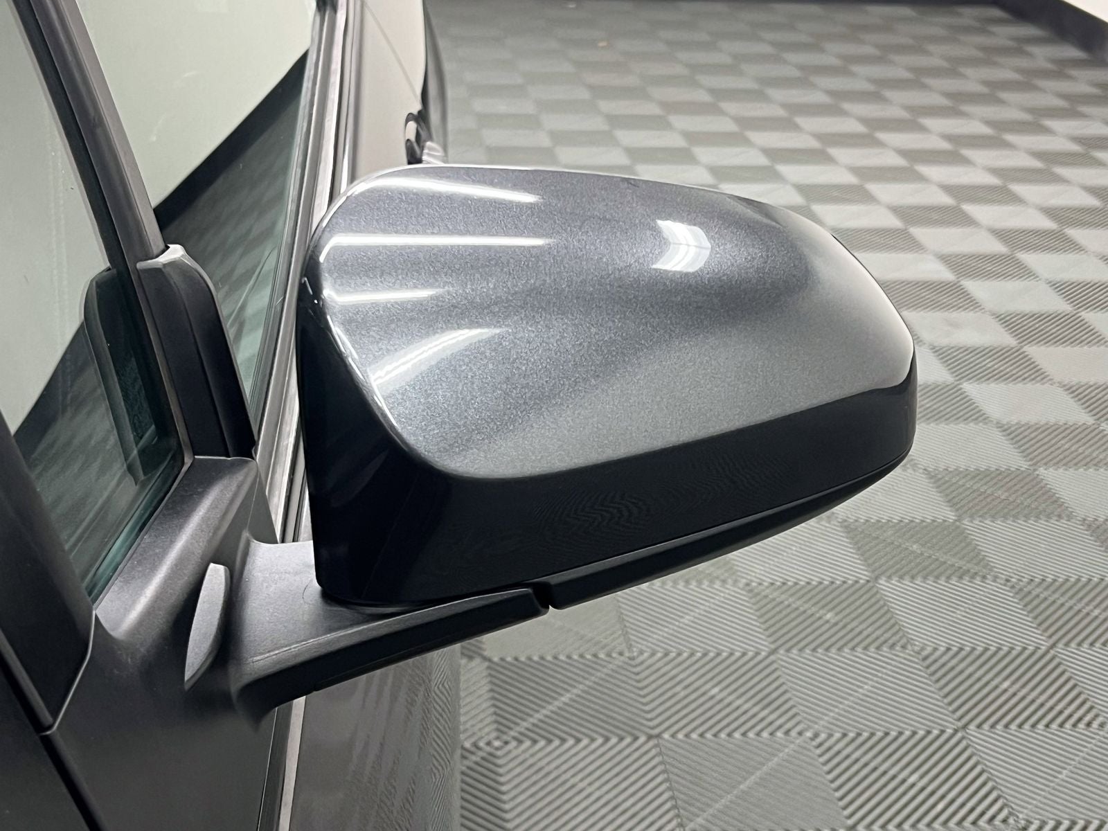 2017 Toyota Yaris SE