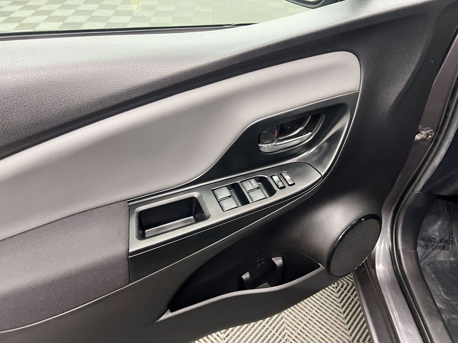 2017 Toyota Yaris SE